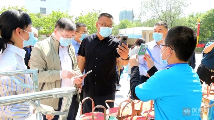 濱州市全國助殘日 殘疾人就業幫扶與社區微工廠揭牌啟動健康服務